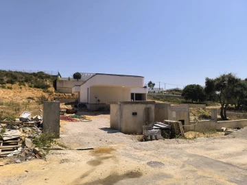 Moradia T5 para Venda em Fernao Ferro