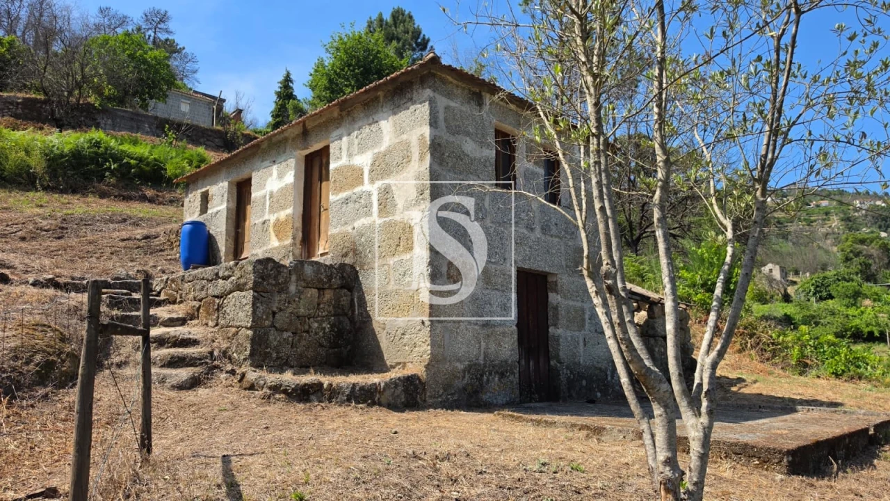 Moradia T1 para Venda em Gove Foto 24