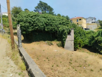 Moradia T2 para Venda em Freixo de Cima e de Baixo