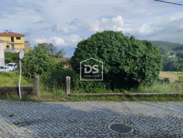 Moradia T2 para Venda em Freixo de Cima e de Baixo
