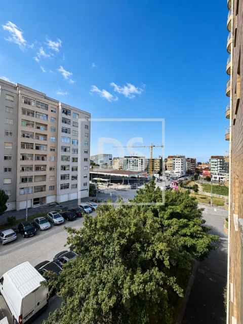 Apartamento T2 para Venda em Cedofeita, Santo Ildefonso, Sé, Miragaia, São Nicolau e Vitória