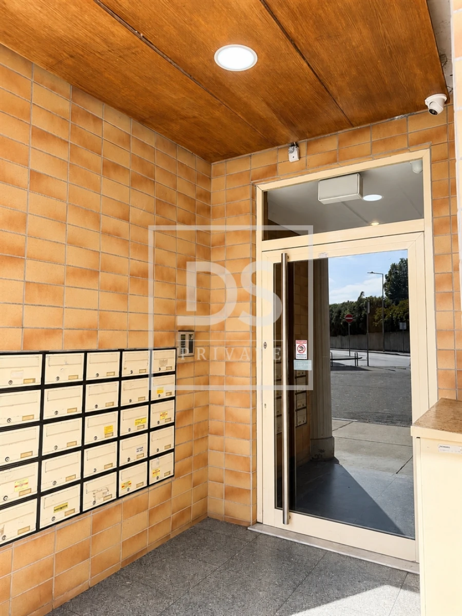 Apartamento T2 para Venda em Cedofeita, Santo Ildefonso, Sé, Miragaia, São Nicolau e Vitória Foto 23