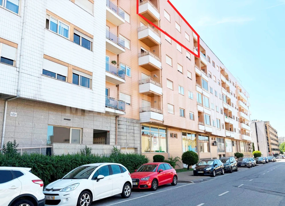 Apartamento T4 para Venda em São Vitor (Braga) Foto 1