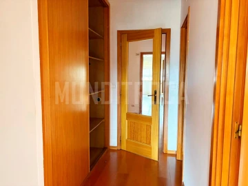 Apartamento T4 para Venda em São Vitor (Braga)
