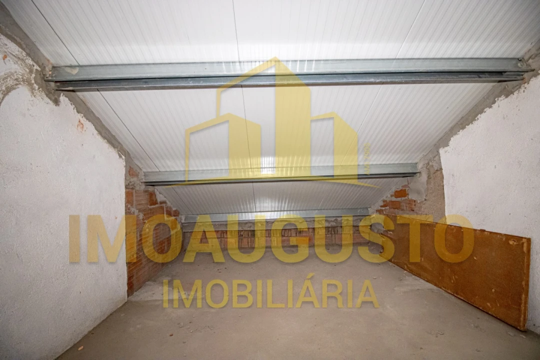 Apartamento T3 para Venda em Guarda Foto 17