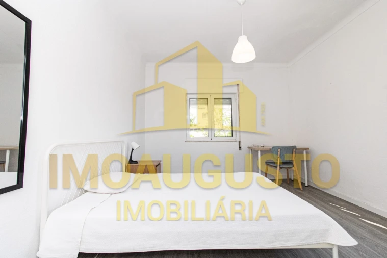 Apartamento T3 para Venda em Guarda Foto 11