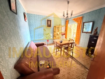 Moradia T2 para Venda em Pousafoles do Bispo, Pena Lobo e Lomba