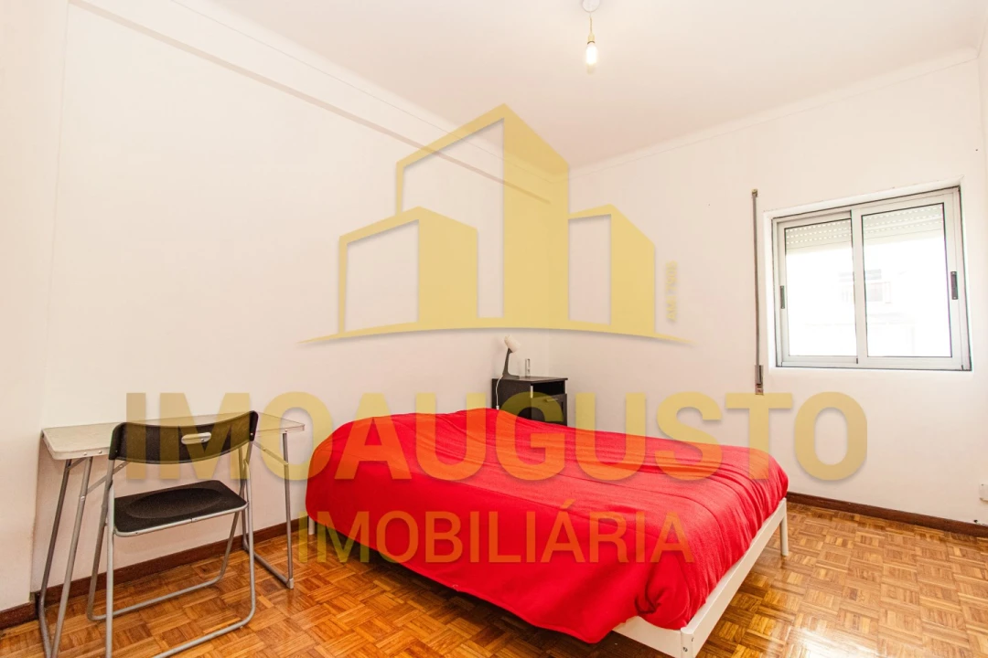 Apartamento T3 para Venda em Guarda Foto 5