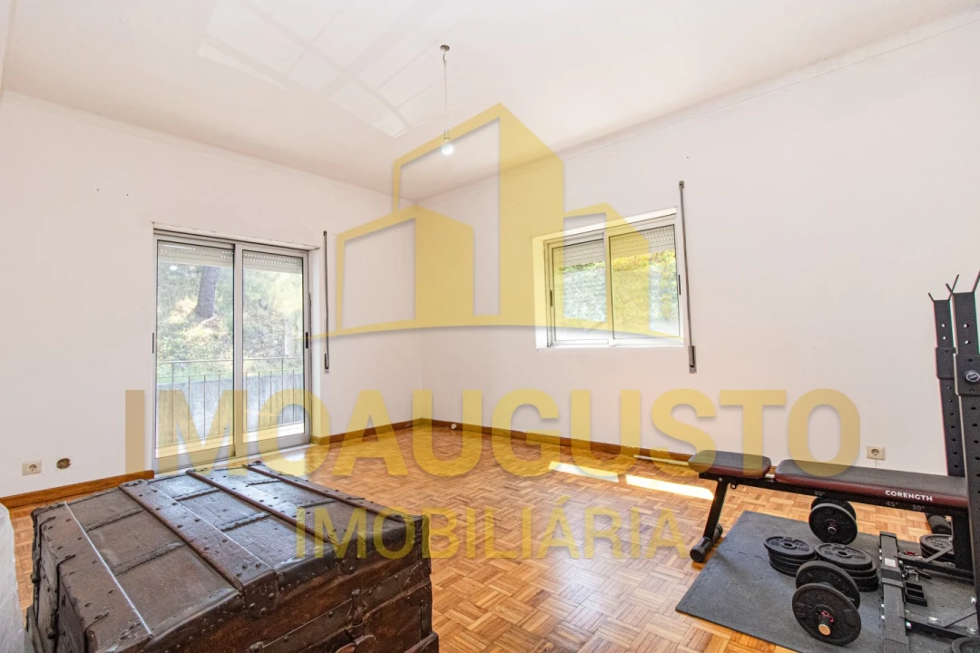 Apartamento T3 para Venda em Guarda Foto 11