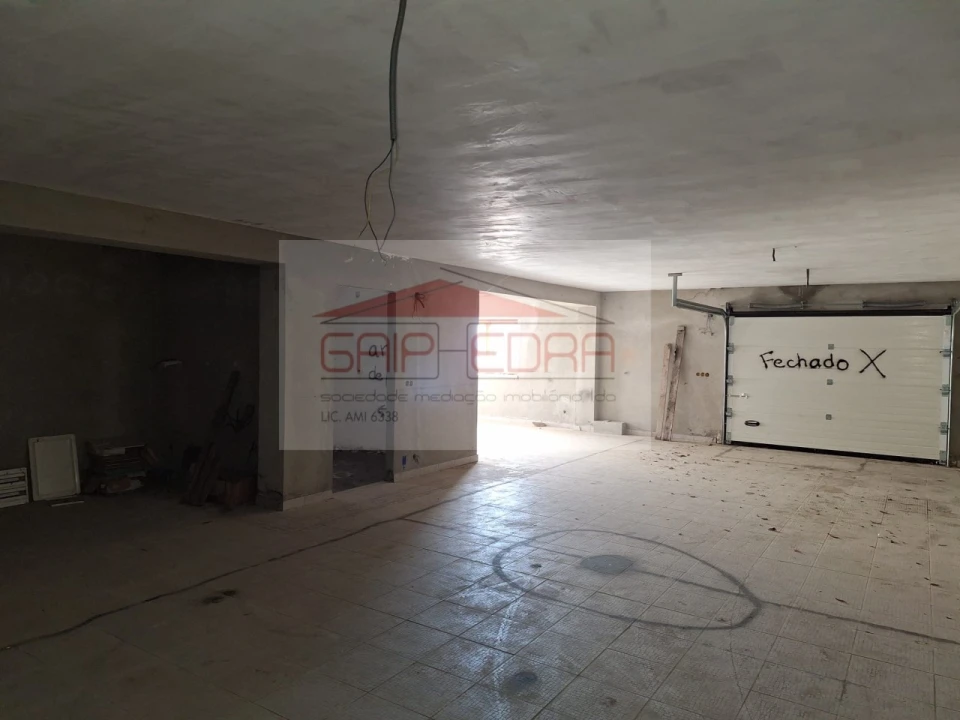 Moradia T5 para Venda em Tortosendo Foto 27