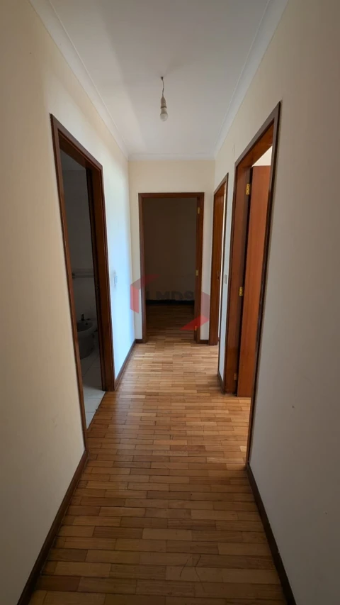 Apartamento T2 para Venda em Aldoar, Foz do Douro e Nevogilde