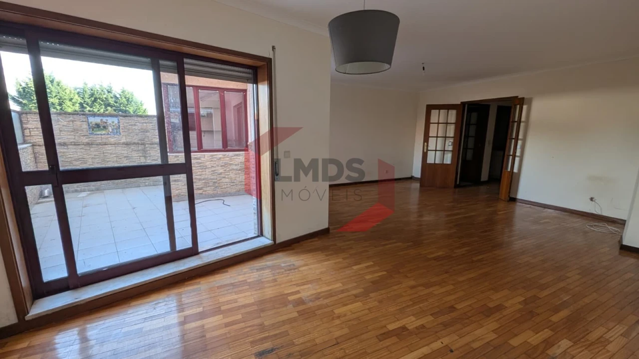 Apartamento T2 para Venda em Aldoar, Foz do Douro e Nevogilde Foto 16