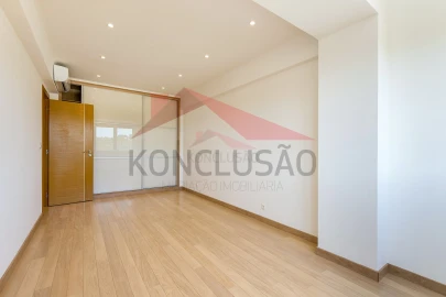 Apartamento T3 para Venda em Vila Franca de Xira