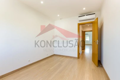Apartamento T3 para Venda em Vila Franca de Xira