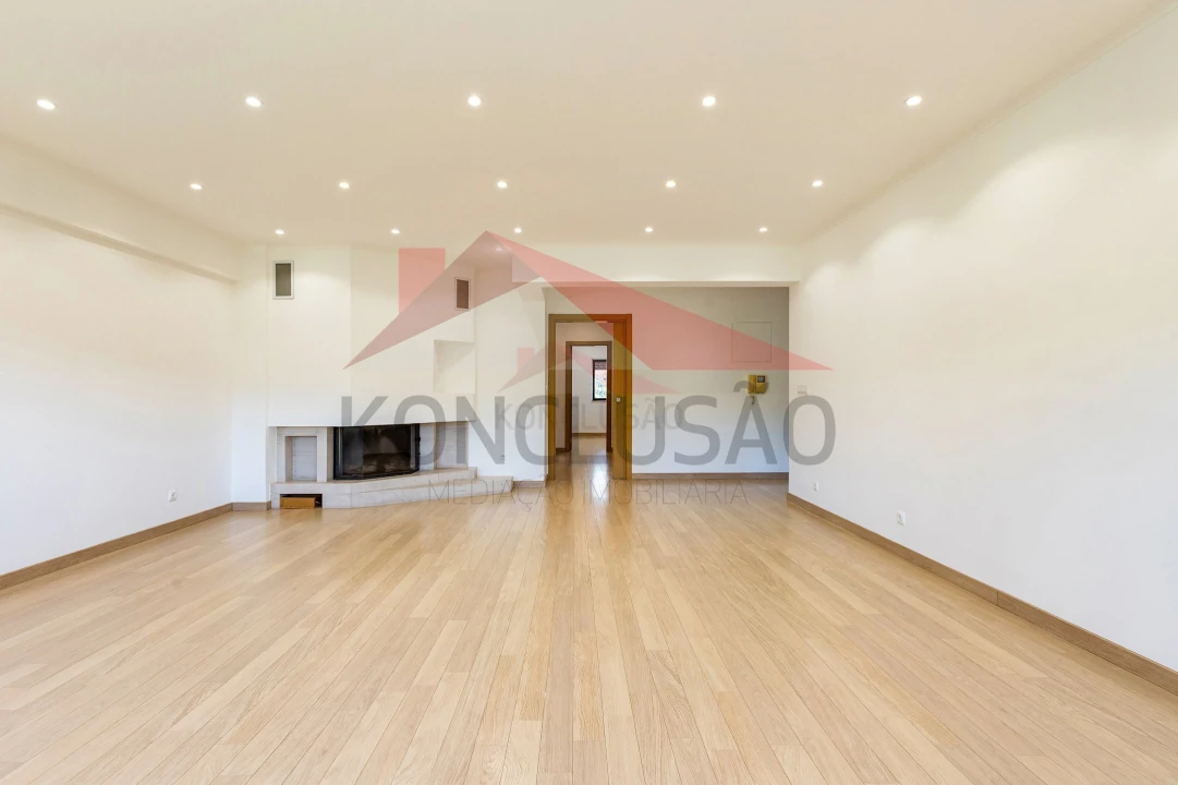 Apartamento T3 para Venda em Vila Franca de Xira Foto 1
