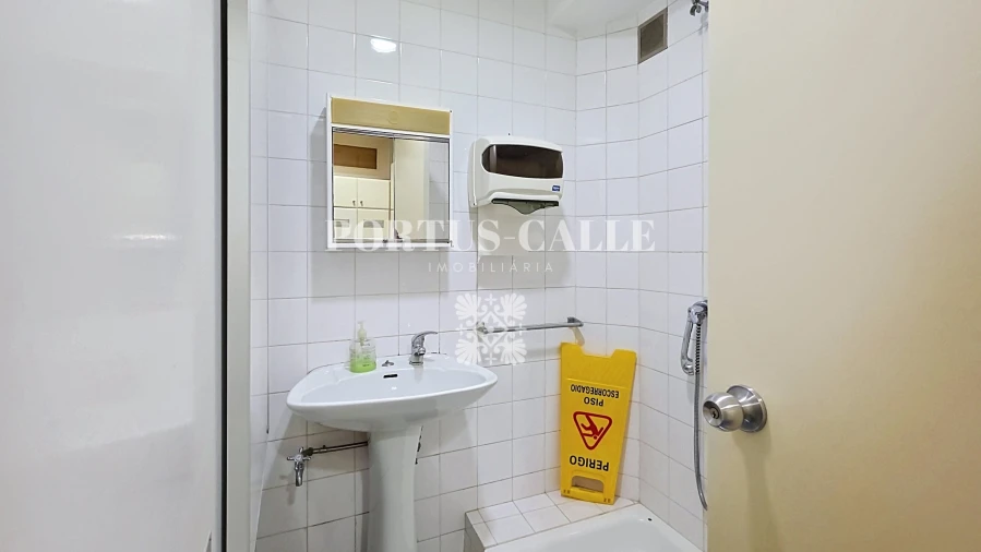 Apartamento T5 para Venda em Penafiel Foto 10