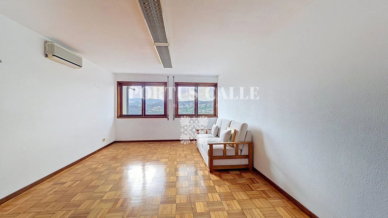 Apartamento T2 para Venda em Penafiel Foto 2