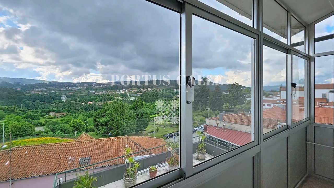 Apartamento T2 para Venda em Penafiel Foto 13