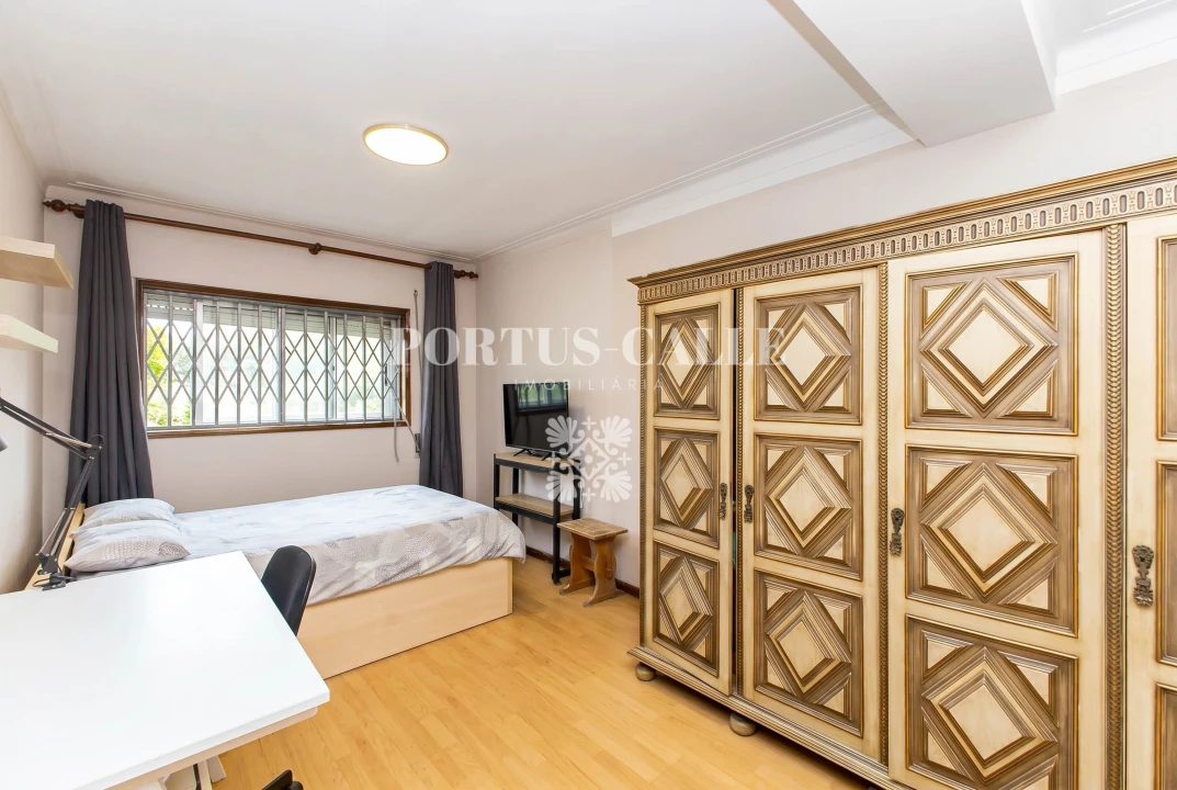 Apartamento T4 para Venda em Paranhos Foto 14