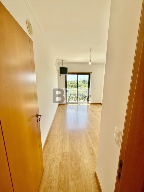 Apartamento T4 para Venda em Caparica e Trafaria