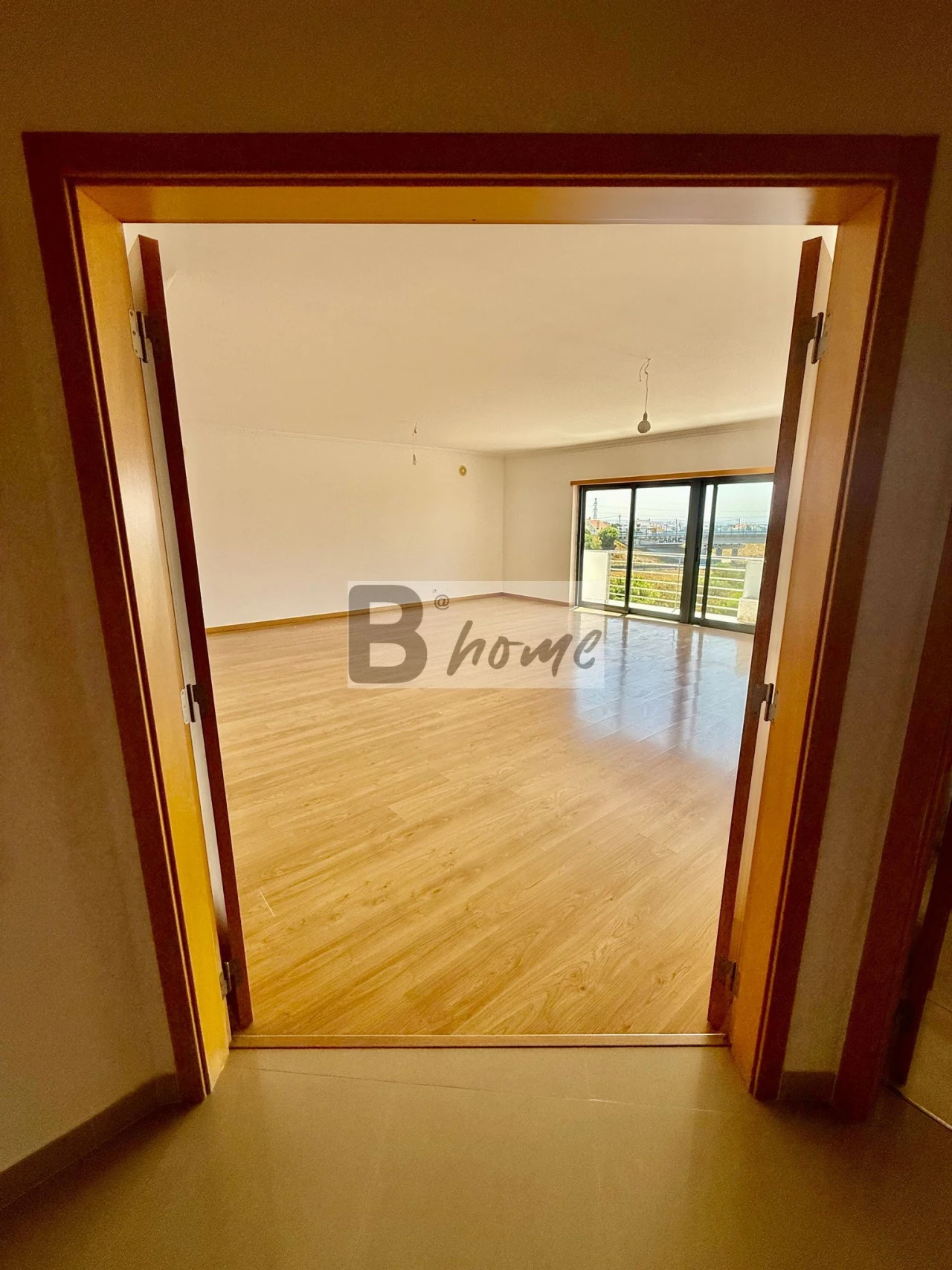 Apartamento T4 para Venda em Caparica e Trafaria Foto 11
