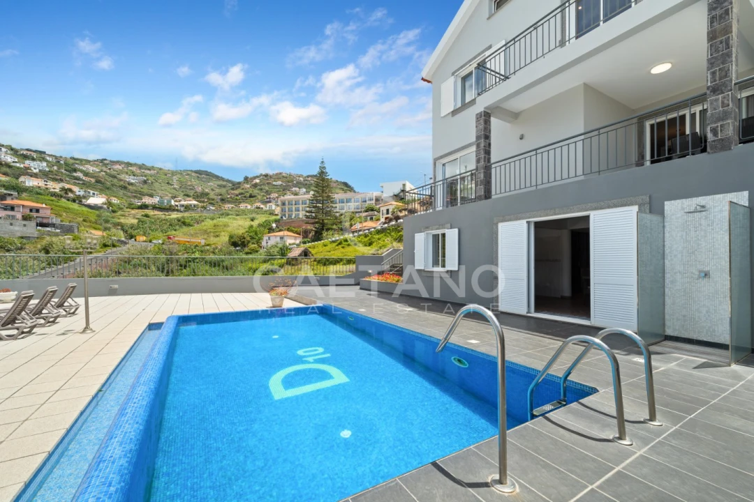 Moradia T3 para Venda em Ribeira Brava Foto 40