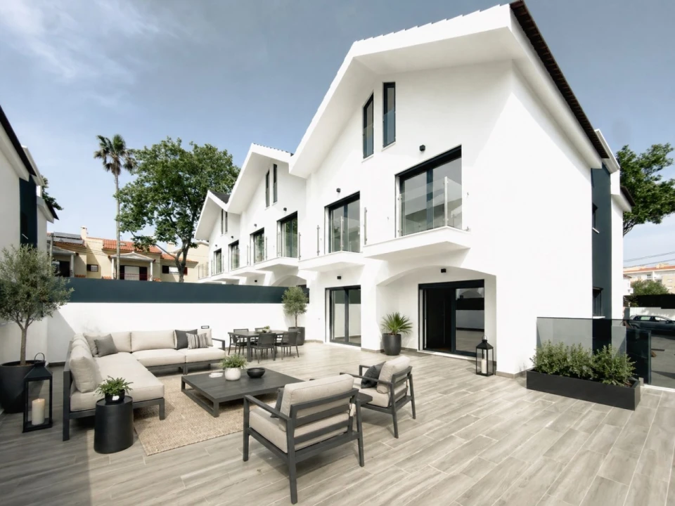 Moradia T4 para Venda em Cascais e Estoril Foto 3