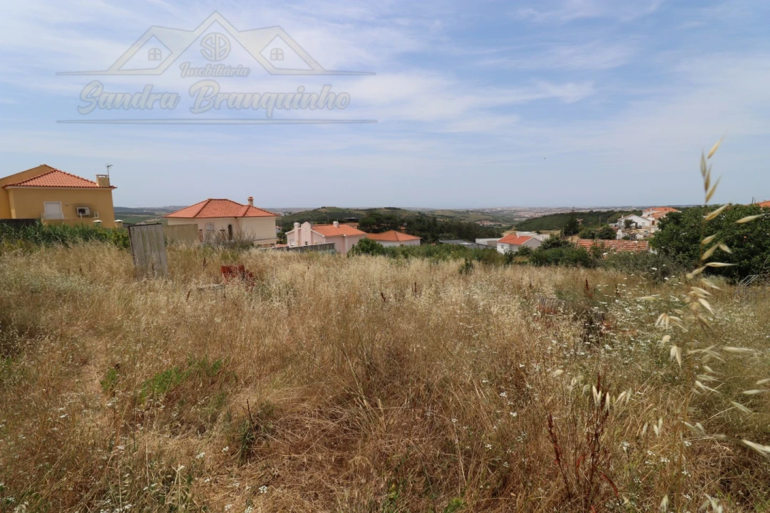Moradia T3 para Venda em Santa Maria, São Pedro e Matacães Foto 12