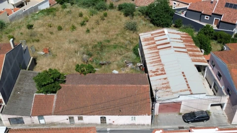 Moradia T3 para Venda em Santa Maria, São Pedro e Matacães