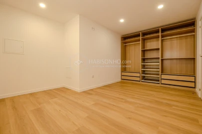 Apartamento T2 para Venda em Delães
