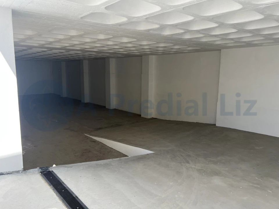 Armazém para Venda em Sacavém e Prior Velho Foto 6