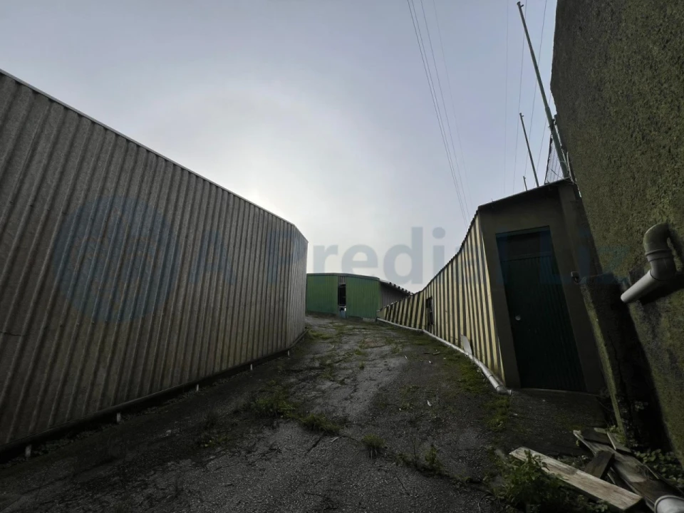 Armazém para Venda em Santa Iria de Azoia, São João da Talha e Bobadela Foto 8