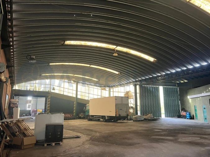 Armazém para Venda em Santa Iria de Azoia, São João da Talha e Bobadela Foto 13