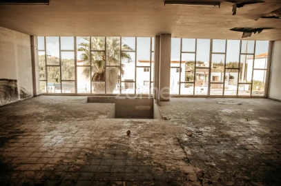 Terreno Comércio / Armazém para Venda em Penacova
