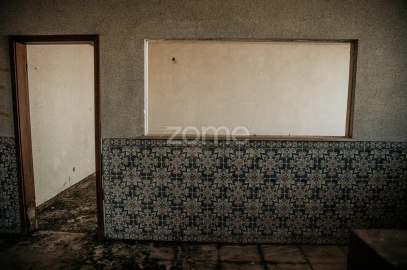Terreno Comércio / Armazém para Venda em Penacova
