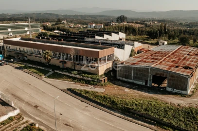Terreno Comércio / Armazém para Venda em Penacova