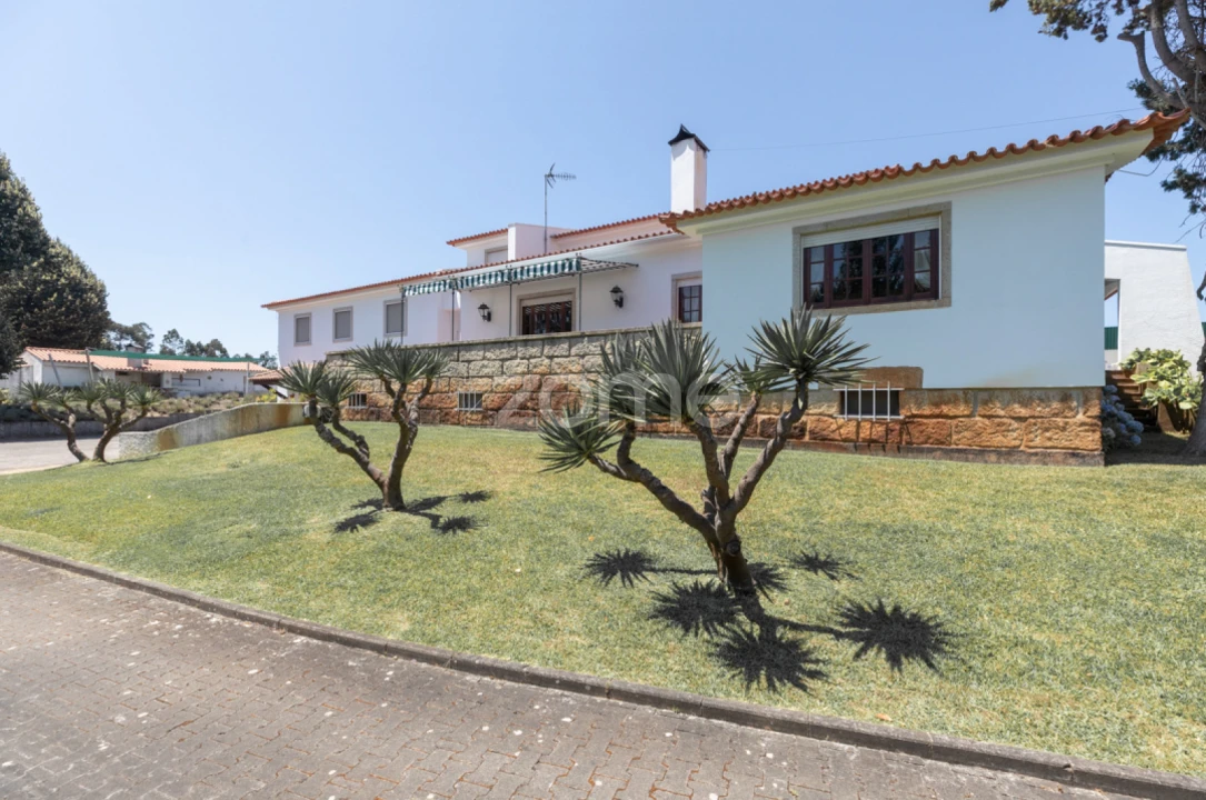 Moradia T5 para Venda em Mouronho Foto 10