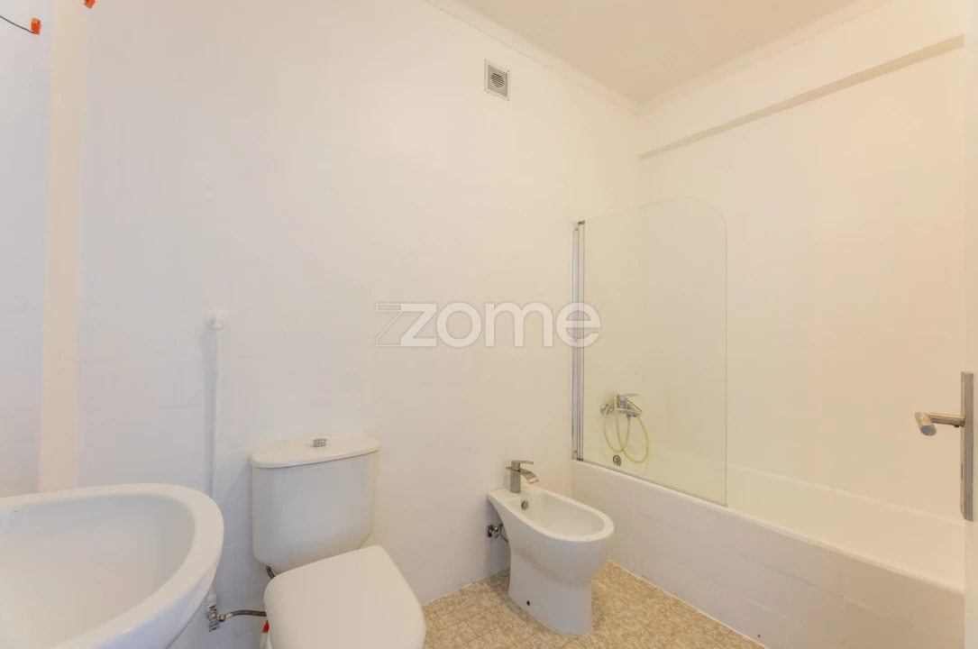 Apartamento T3 para Venda em Nogueira, Fraião e Lamaçães Foto 14