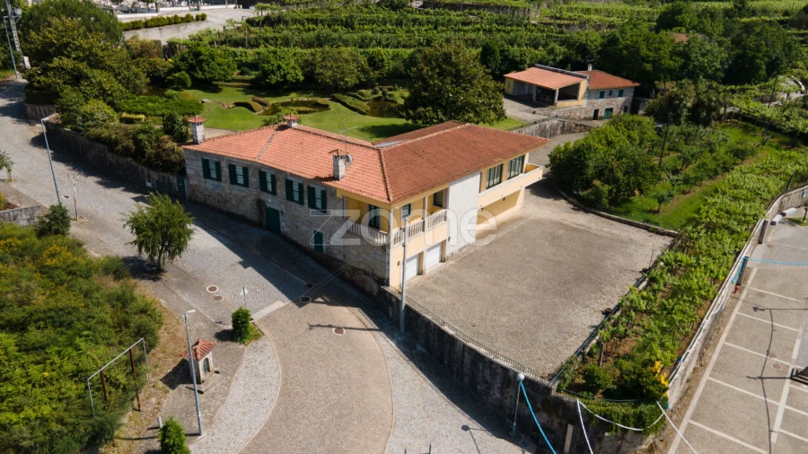 Quinta T6 para Venda em Escudeiros e Penso (Santo Estêvão e São Vicente)