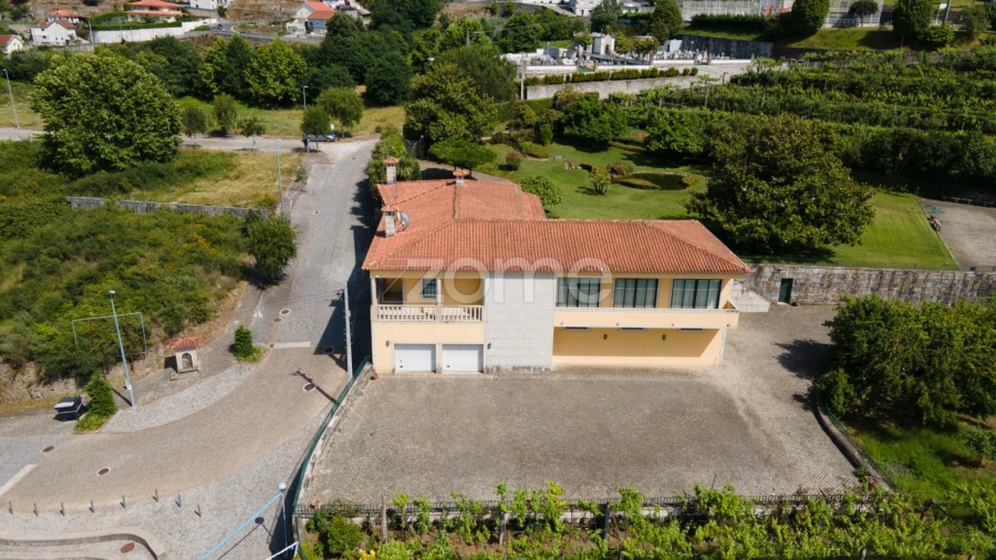 Quinta T6 para Venda em Escudeiros e Penso (Santo Estêvão e São Vicente)