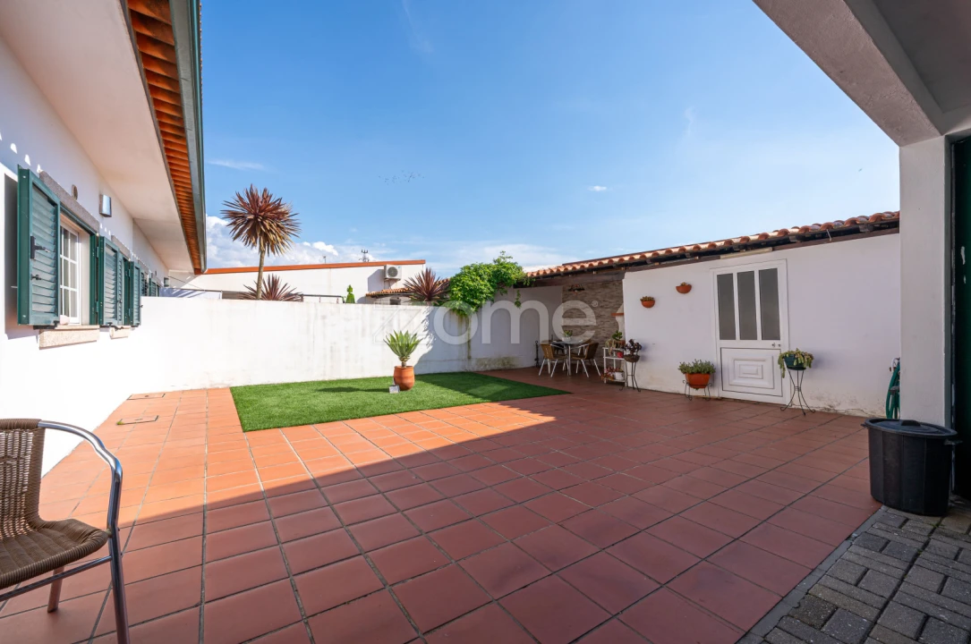 Moradia T3 para Venda em São Roque Foto 7
