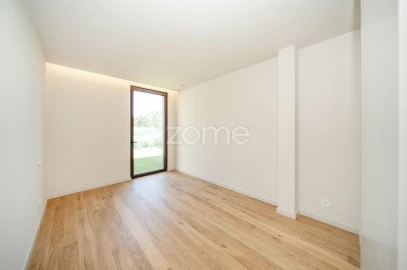 Moradia T4 para Venda em Ferreiros e Gondizalves