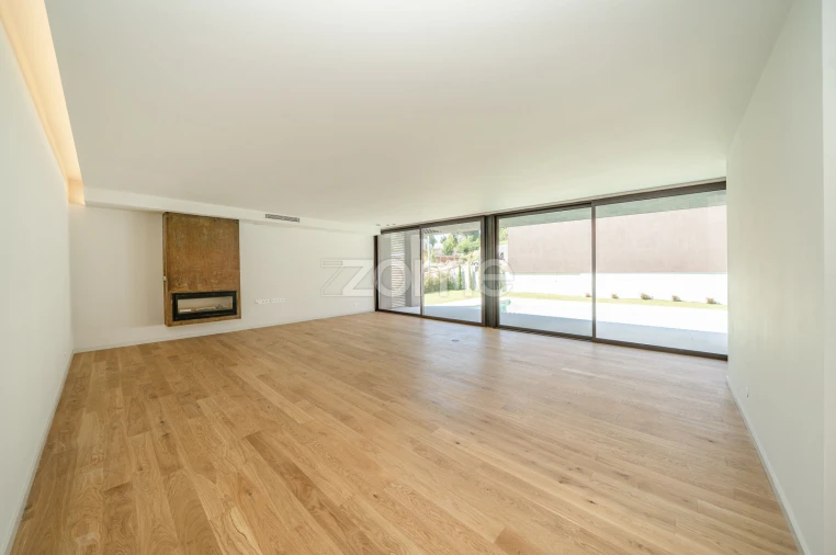 Moradia T4 para Venda em Ferreiros e Gondizalves Foto 11