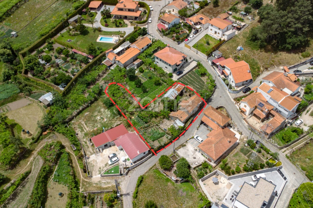 Moradia T2 para Venda em Valpedre Foto 5