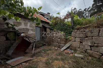 Moradia T2 para Venda em Valpedre