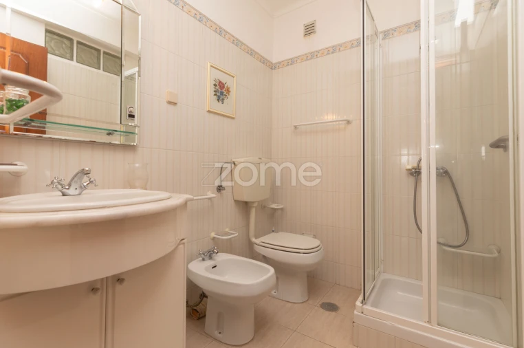 Apartamento T5 para Venda em Assafarge e Antanhol Foto 18