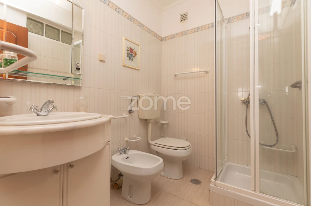 Apartamento T5 para Venda em Assafarge e Antanhol Foto 18