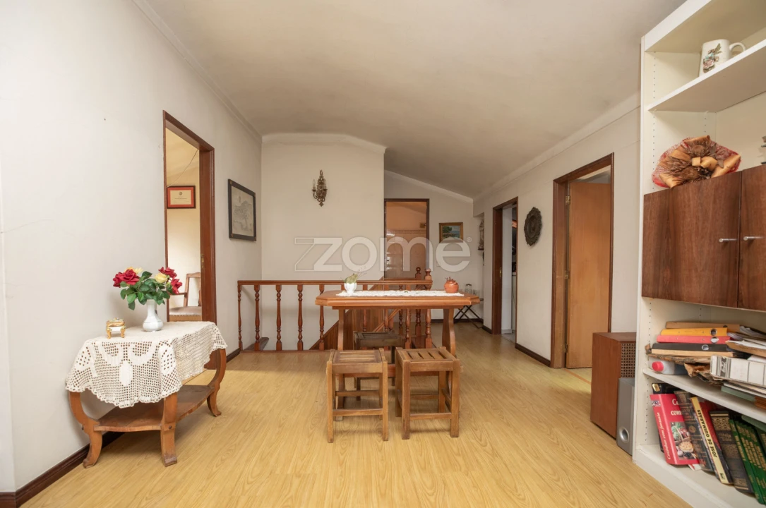 Apartamento T5 para Venda em Assafarge e Antanhol Foto 24