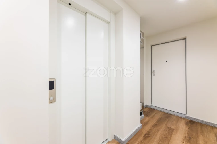 Apartamento T2 para Venda em São Vitor (Braga) Foto 4