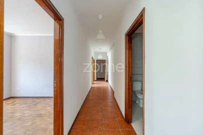 Apartamento T2 para Venda em Cabeça Santa